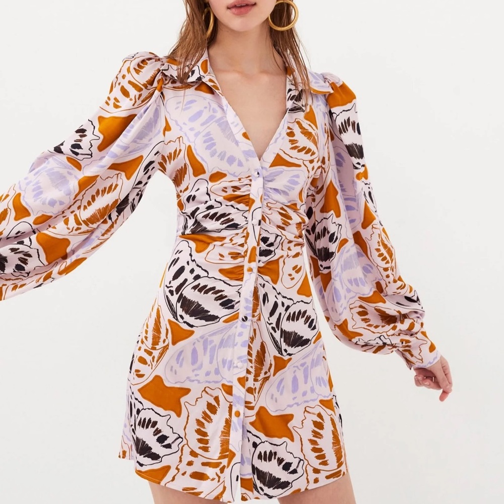 For Love & Lemons
ESMERELDA MINI DRESS